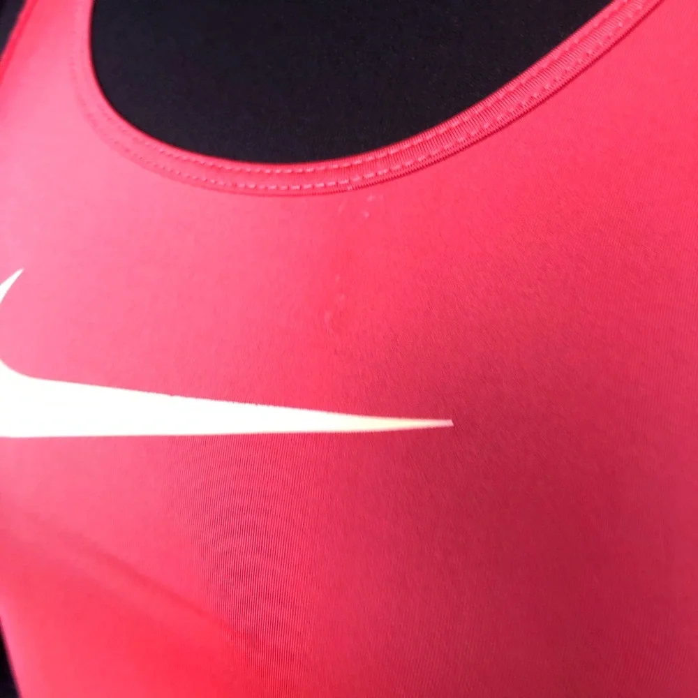 Coral Nike Dry-Fit racer back top size small workout gym activewear running